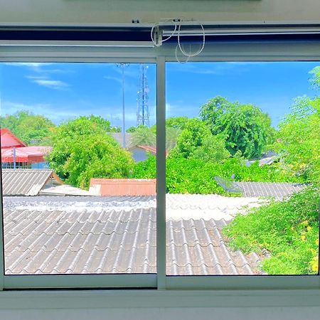 Zleepinezz Hostel Phra Nakhon Si Ayutthaya Exteriör bild