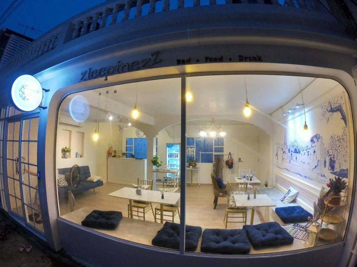 Zleepinezz Hostel Phra Nakhon Si Ayutthaya Exteriör bild